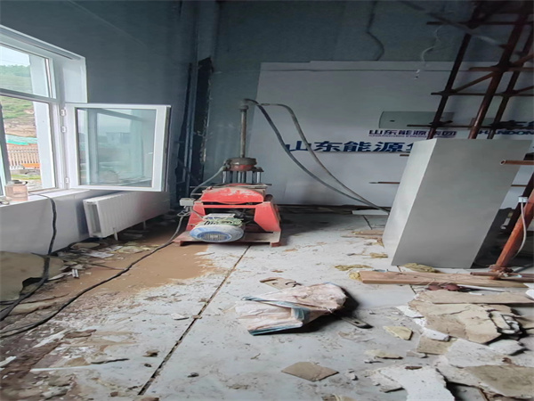 昆玉地基基础下沉墙体裂缝加固注浆顶升施工